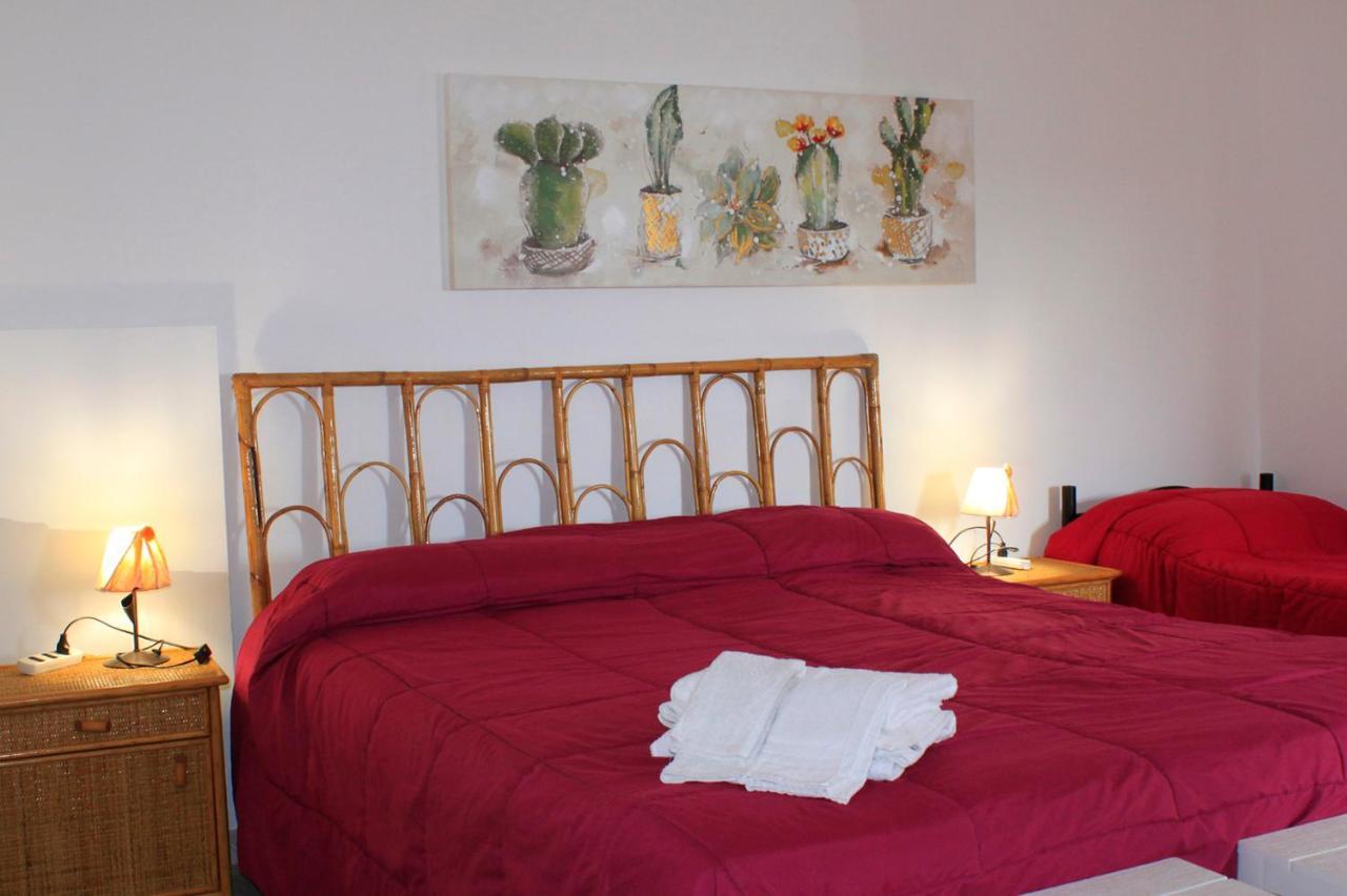 Bed & Breakfast Lighea Giardini Naxos Exterior photo