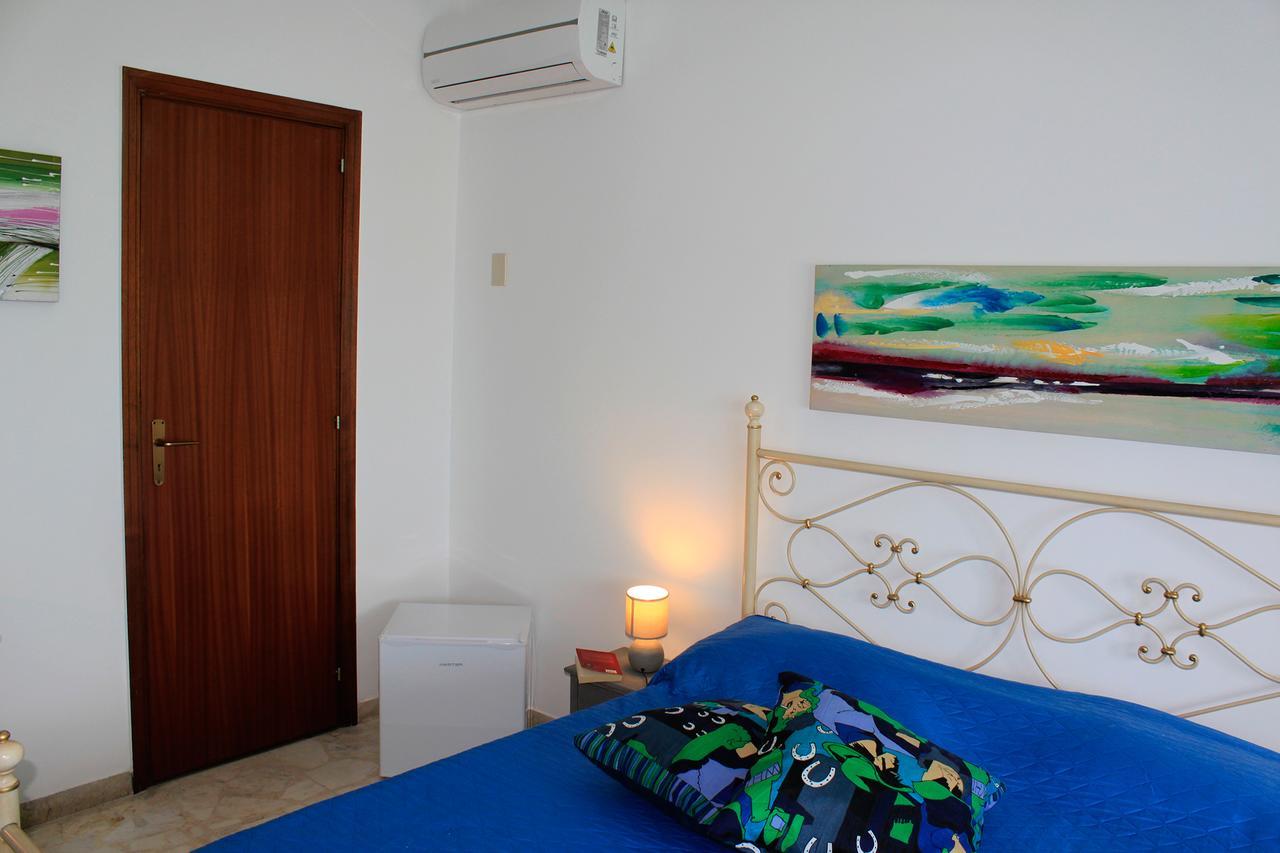 Bed & Breakfast Lighea Giardini Naxos Exterior photo