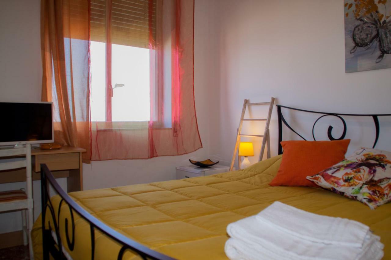 Bed & Breakfast Lighea Giardini Naxos Exterior photo